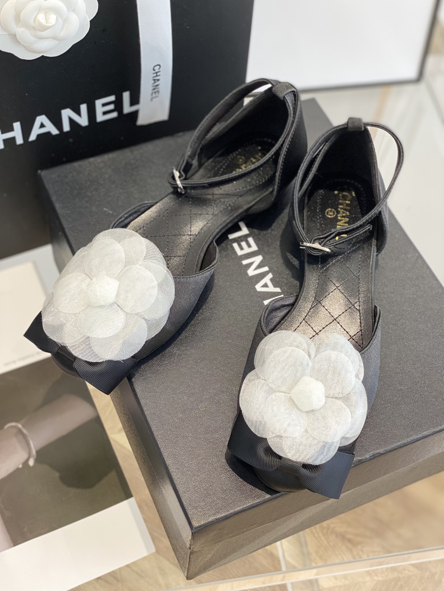 샤넬 [CHANEL]