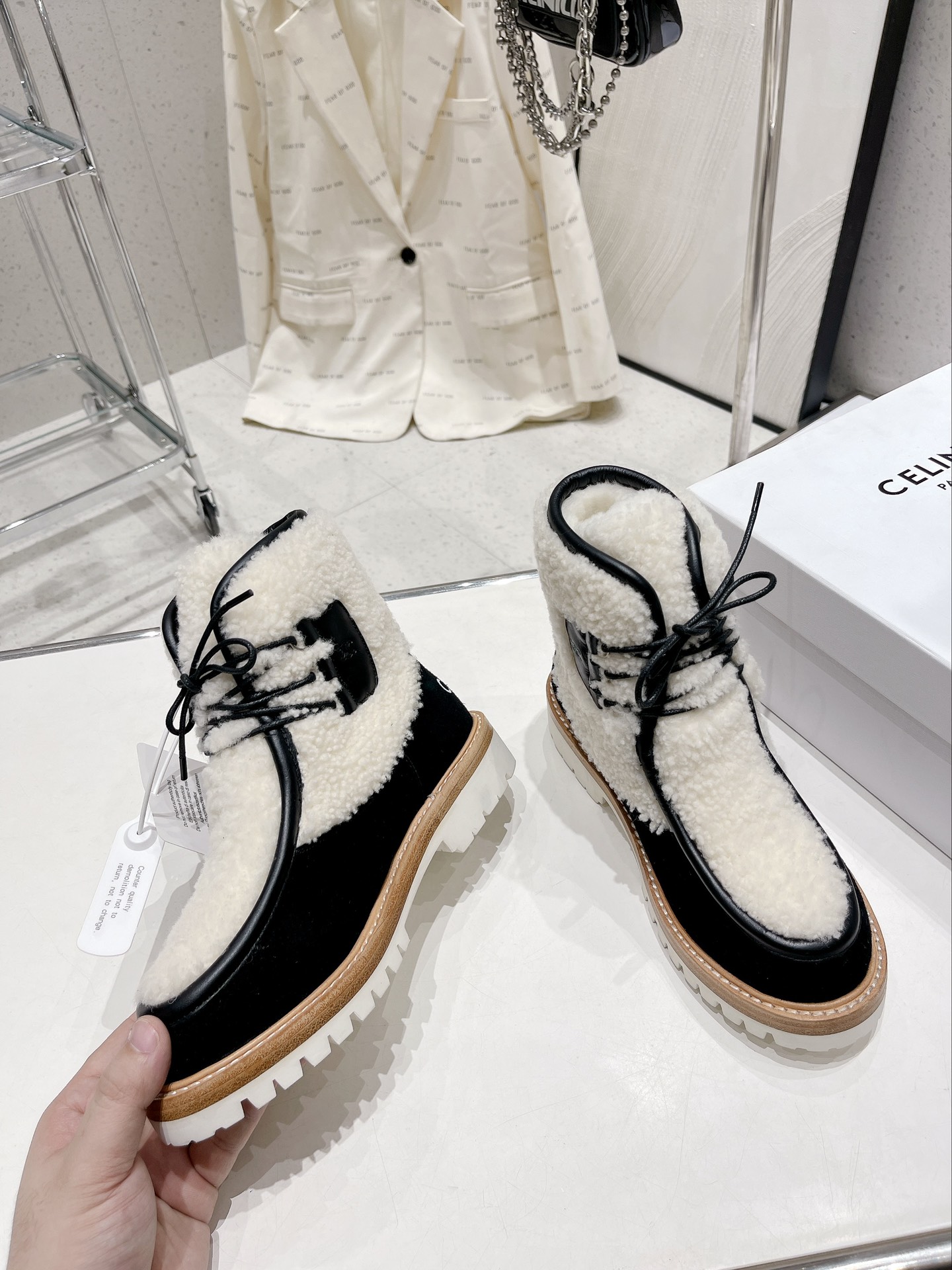 CELINE