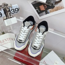 발렌티노 [VALENTINO]