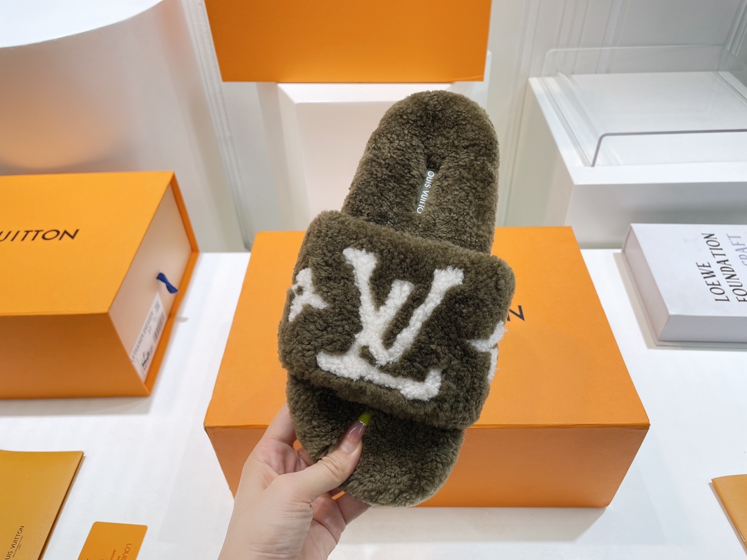 루이비통 [LOUIS VUITTON]