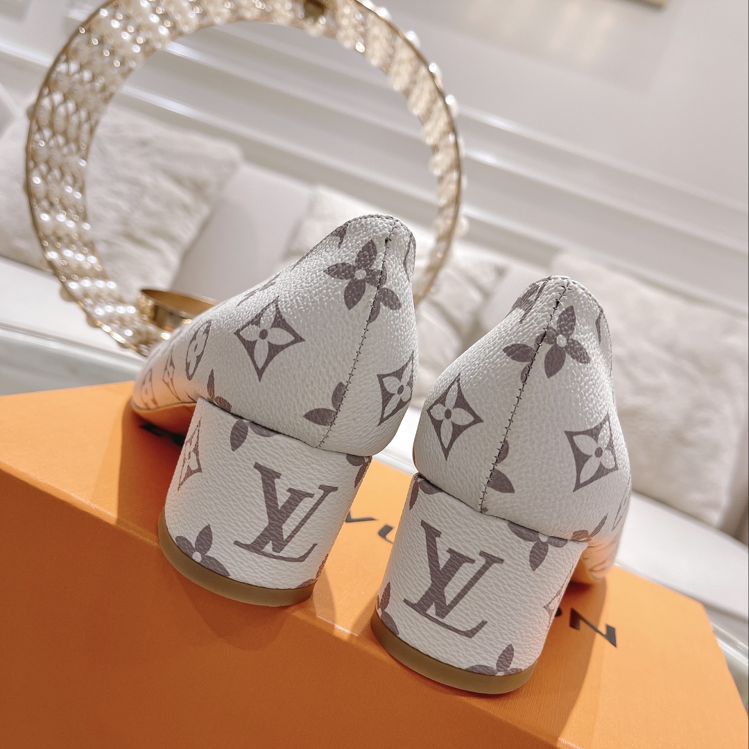 루이비통 [LOUIS VUITTON]