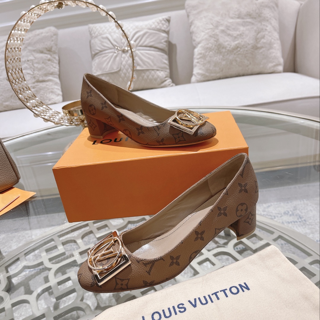 루이비통 [LOUIS VUITTON]