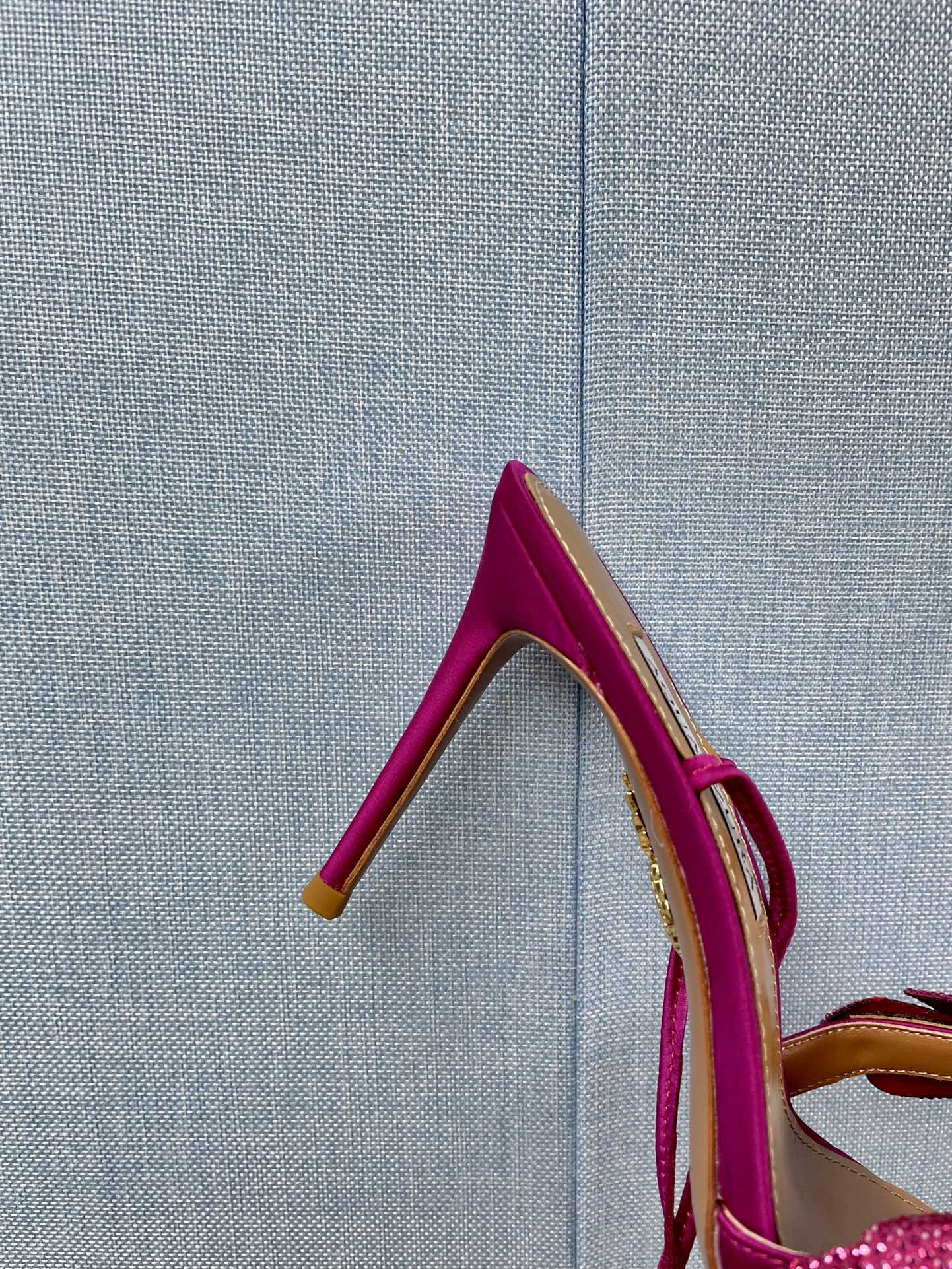 AQUAZZURA