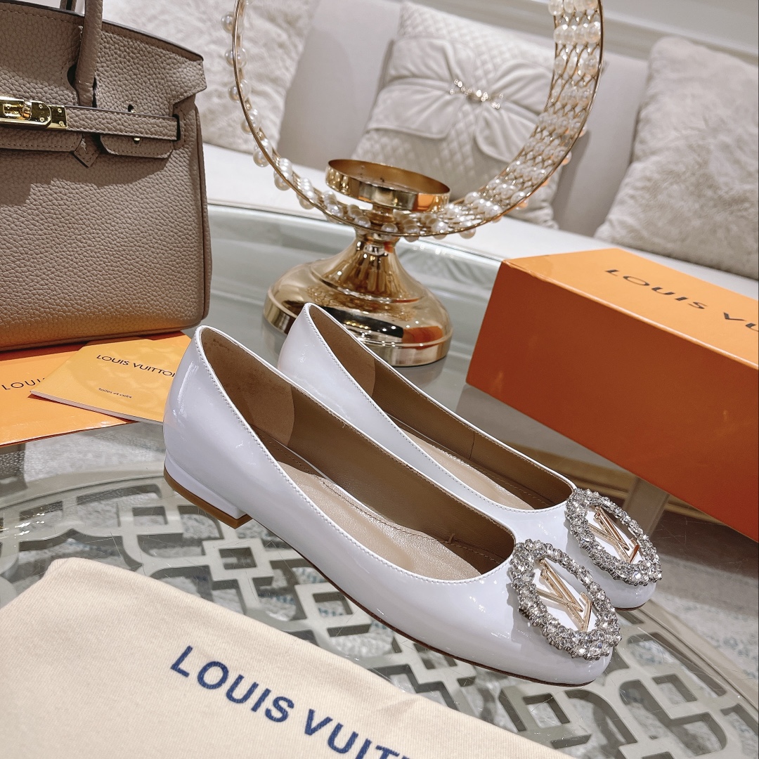 루이비통 [LOUIS VUITTON]