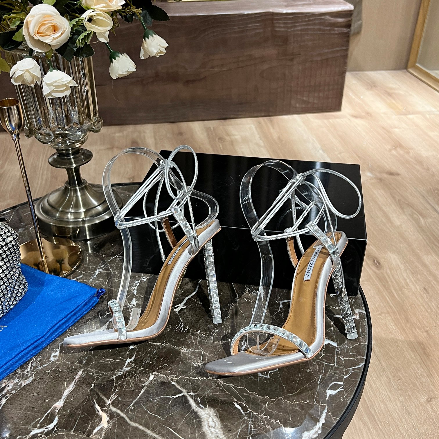 AQUAZZURA