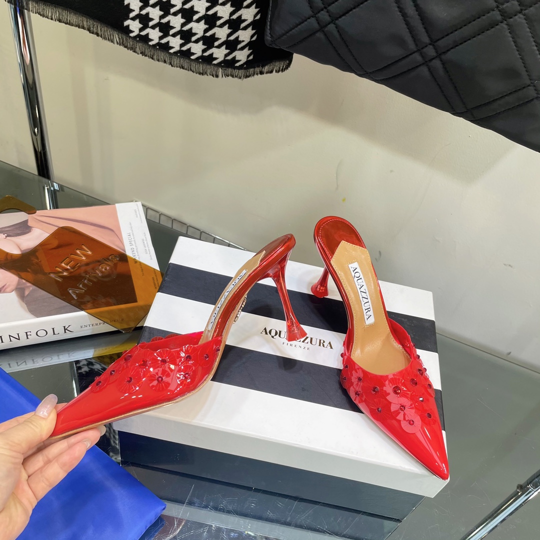 AQUAZZURA