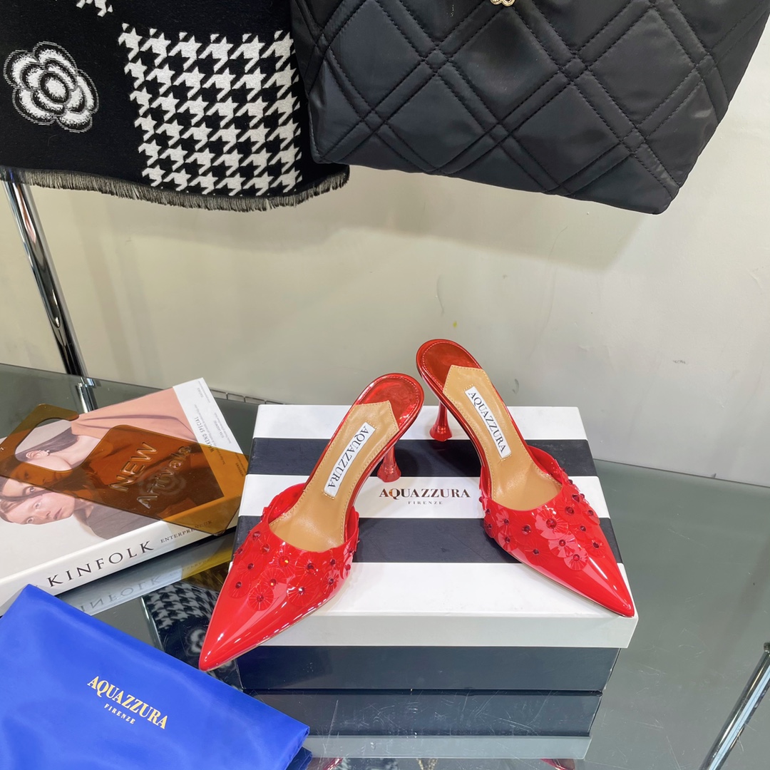 AQUAZZURA