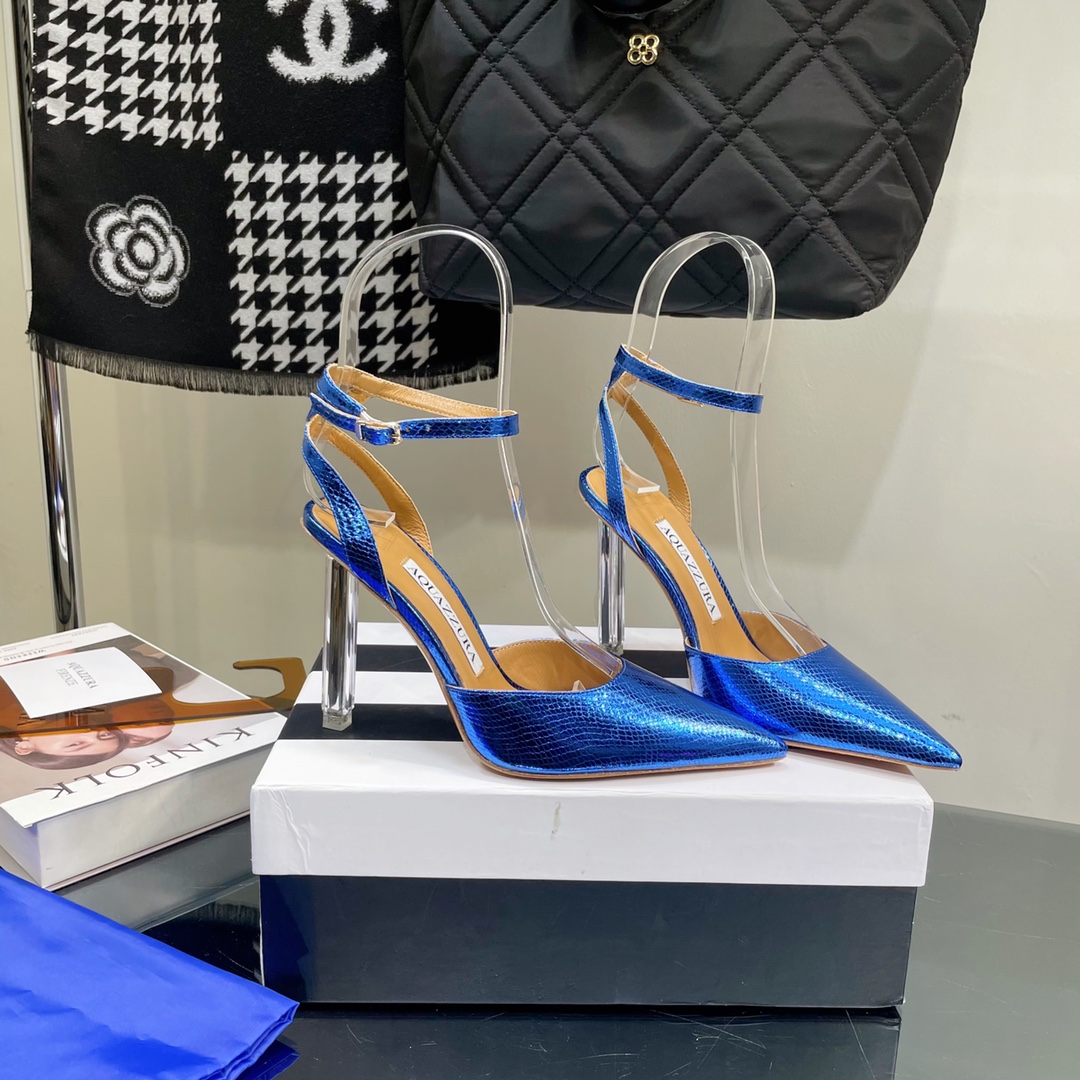 AQUAZZURA