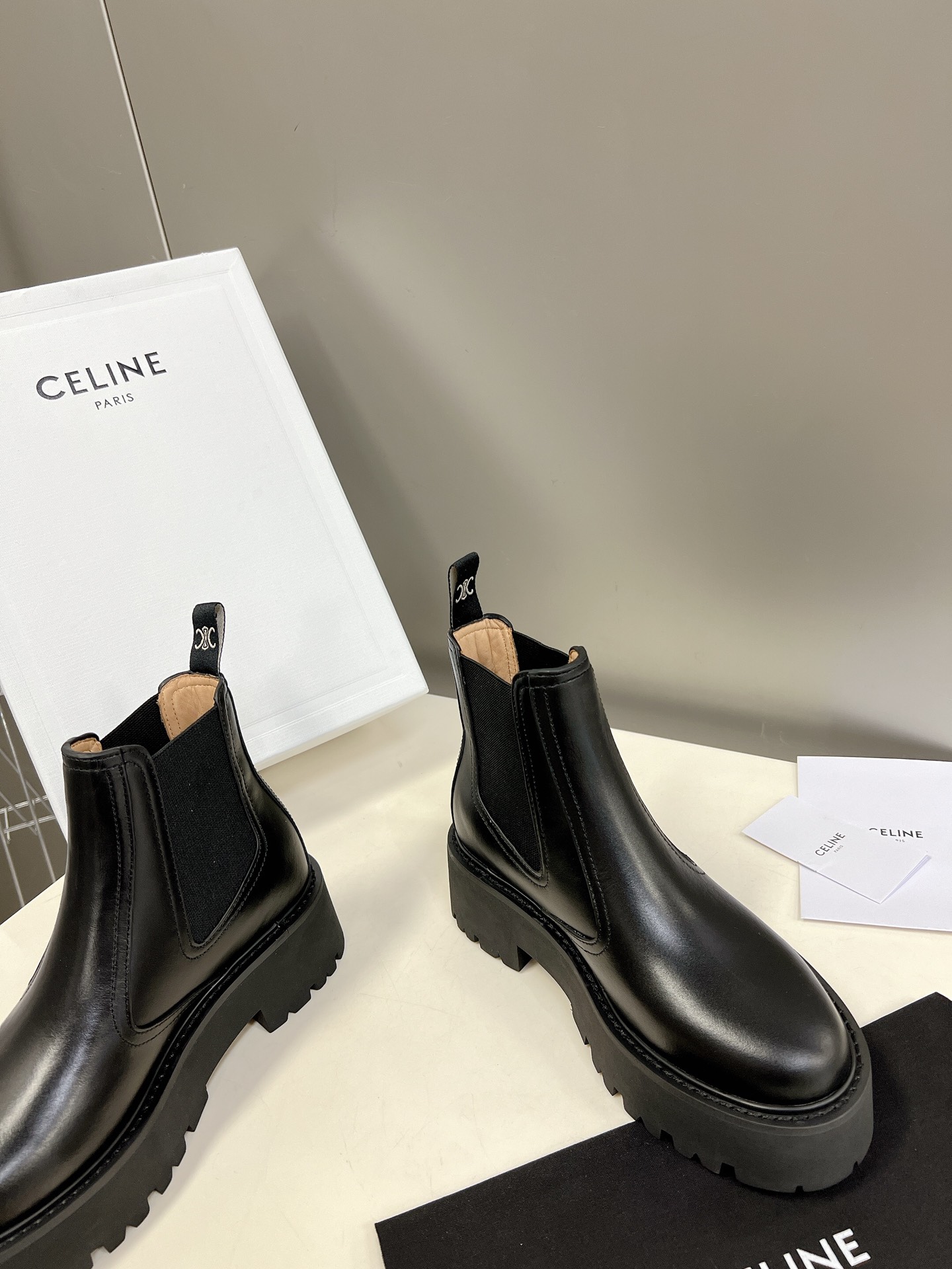 CELINE