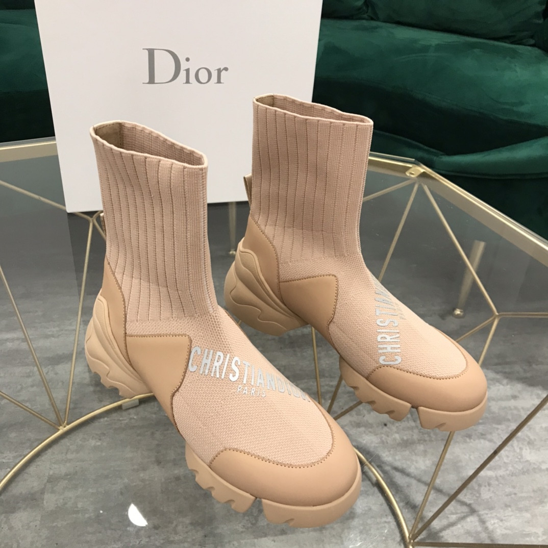 디올 [DIOR]