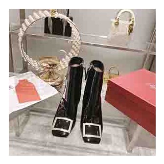 ROGER VIVIER 로저비비에 230110240