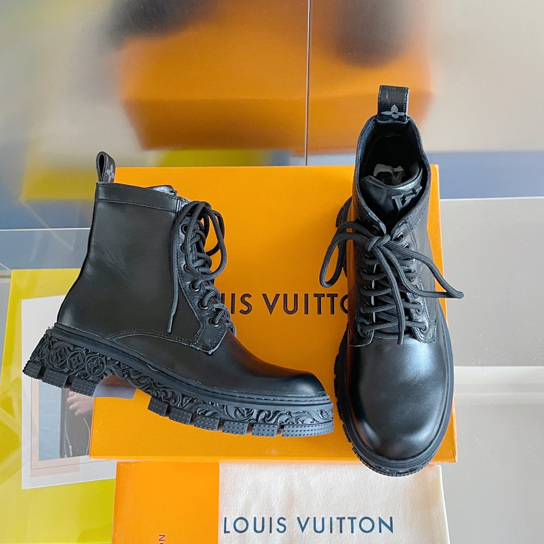 LOUIS VUITTON 루이비통 230110249