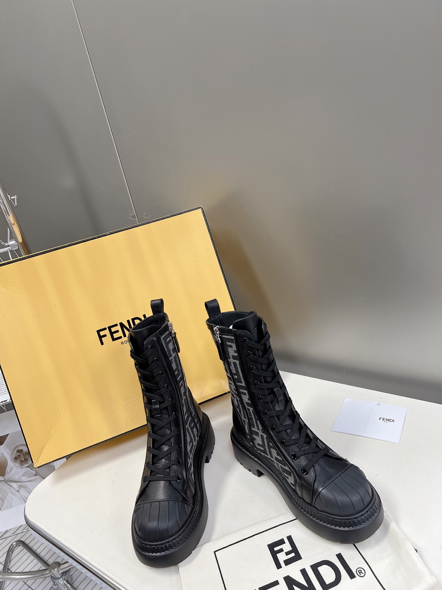 FENDI 펜디 230110455