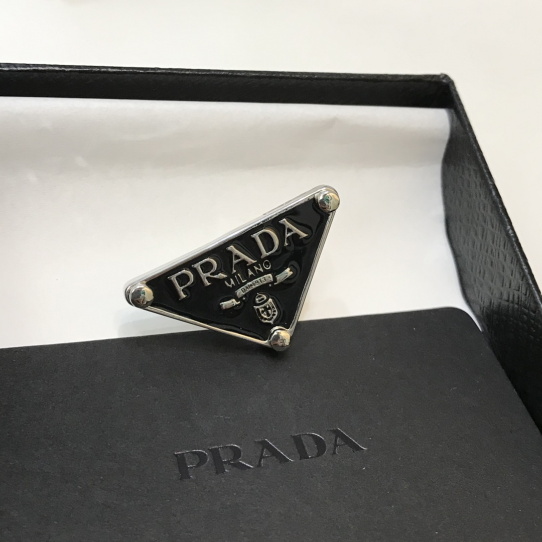 PRADA 프라다 2340332