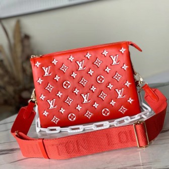 LOUIS VUITTON 루이비통 쿠상 PM M20760