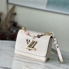 LOUIS VUITTON 루이비통 트위스트 PM M20840