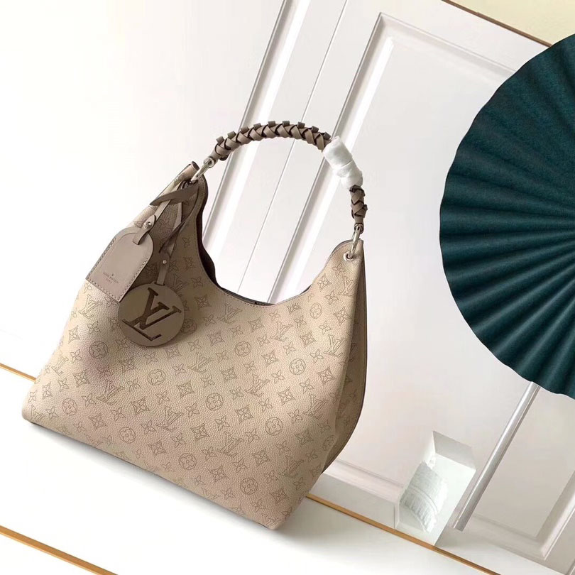 LOUIS VUITTON 루이비통  카멜 호보백 M53188