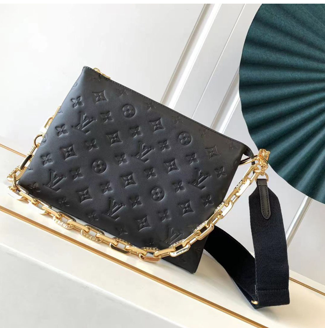 LOUIS VUITTON 루이비통 쿠상 PM M57790