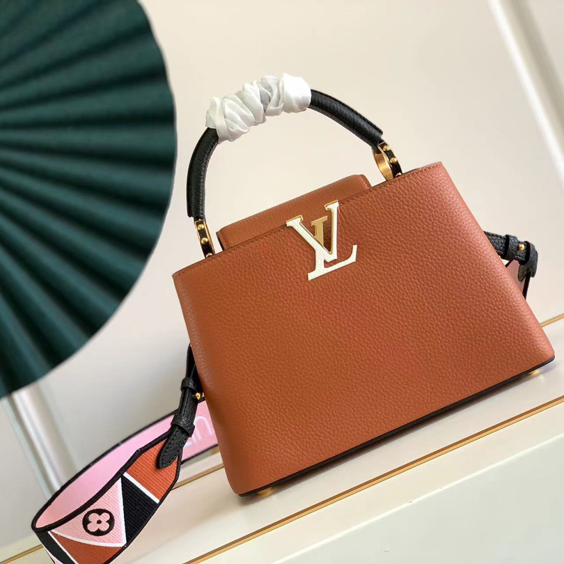 LOUIS VUITTON 루이비통 카퓌신 BB M59266