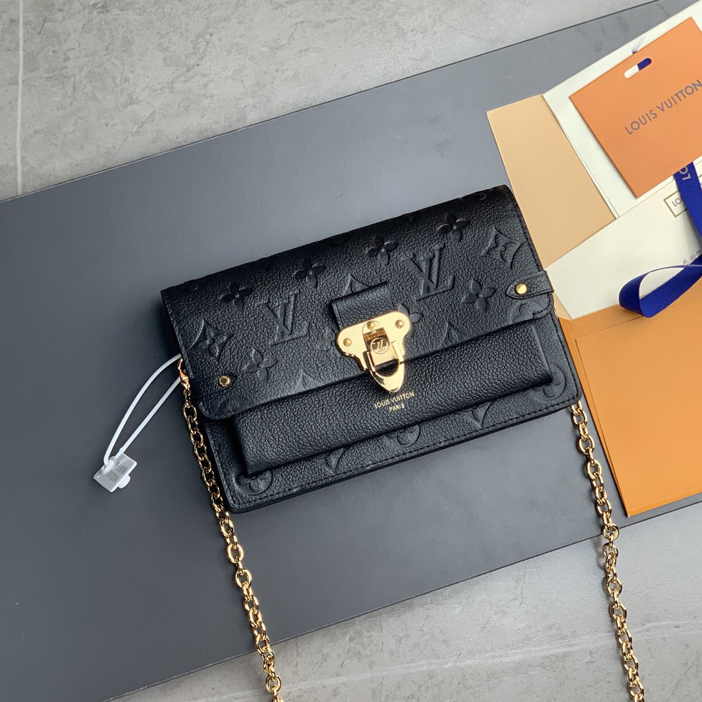 LOUIS VUITTON 루이비통 바뱅 체인 월릿 M67839